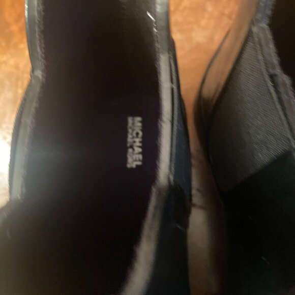 Michael Kors Black Rubber Booties Size 9 EUC - Picture 3 of 8